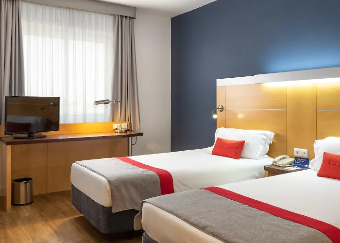 Holiday Inn Express Lisbon-Oeiras, An Ihg Hotel